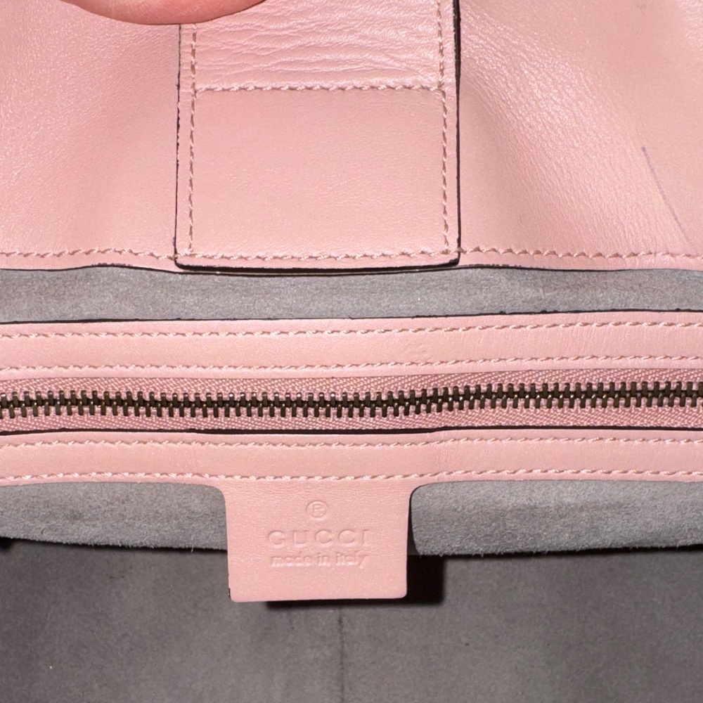 Gucci GG Marmont Pink Chevron Leather Shoulder Bag Medium Chain - Picture 5 of 7
